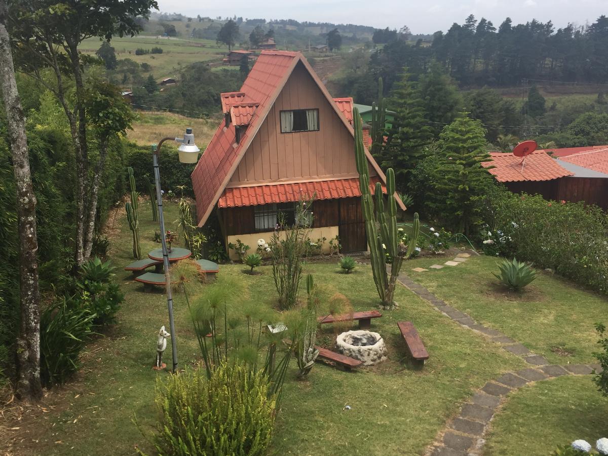 Hotel Chalets Los Volcanes Fraijanes Екстер'єр фото