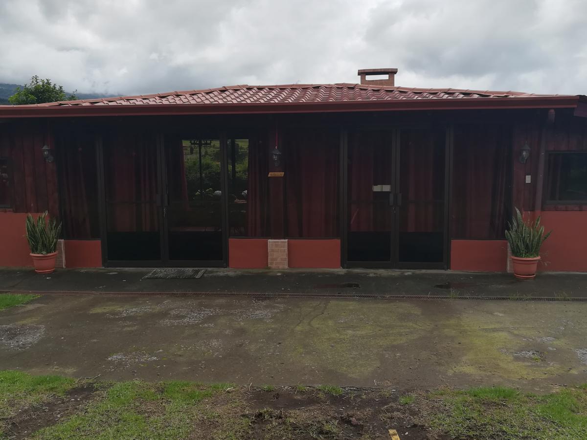 Hotel Chalets Los Volcanes Fraijanes Екстер'єр фото