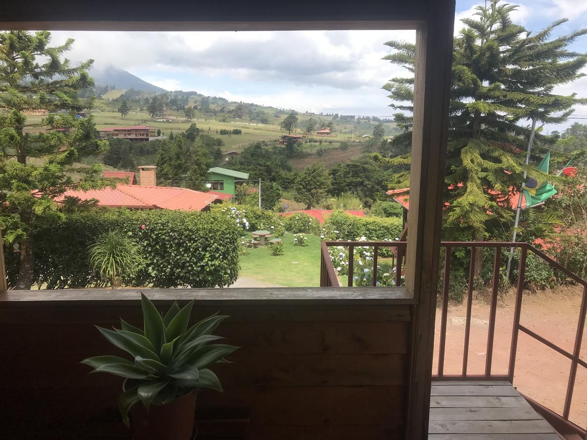 Hotel Chalets Los Volcanes Fraijanes Екстер'єр фото